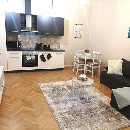 H30 Budapest Central Apartment Exterior photo
